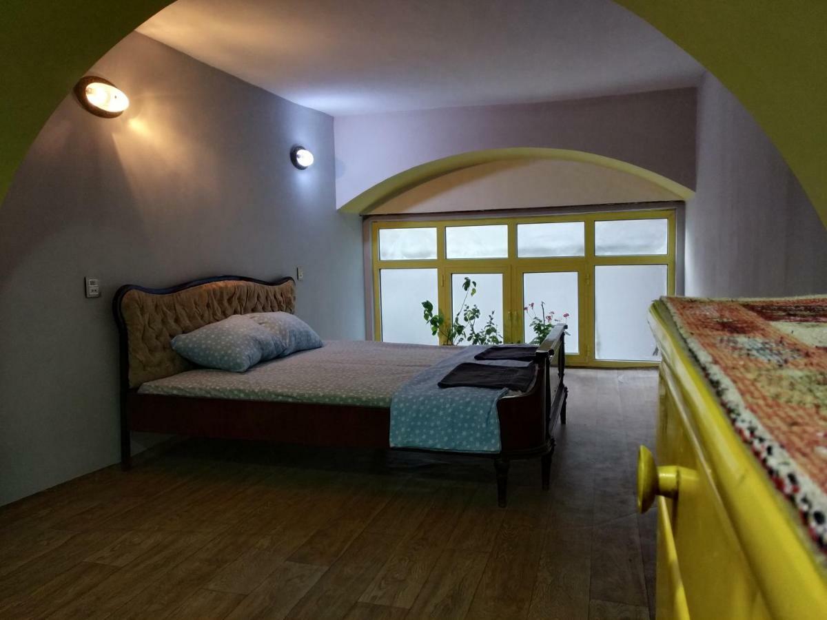 Flora Hostel Baku Exteriér fotografie